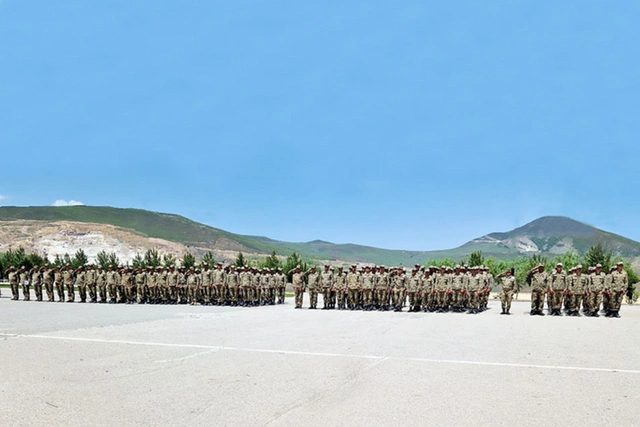 В Азербайджане начались очередные учебные сборы с военнообязанными - ВИДЕО